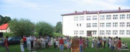 Piknik rodzinny – 21.06.06 r. Piknik rodzinny – 21.06.06 r.