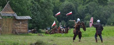 Parada Historyczna w Świątkowej Wielkiej koło Krempnej - fotorelacja Parada Historyczna w Świątkowej Wielkiej koło Krempnej - fotorelacja