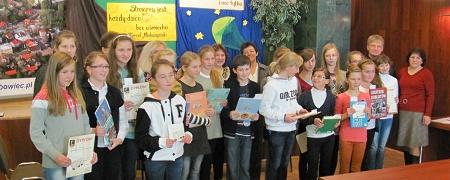 Dzień bez uśmiechu to dzień stracony - VIII Gminny Turniej Czytelniczy Dzień bez uśmiechu to dzień stracony - VIII Gminny Turniej Czytelniczy
