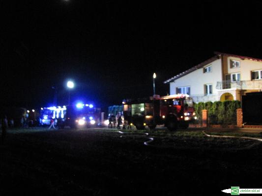 Pożar budynku gospodarczego w Zawadce Osieckiej Pożar budynku gospodarczego w Zawadce Osieckiej