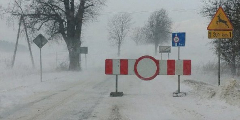 Uwaga! Zablokowana droga wojewódzka nr 993 Uwaga! Zablokowana droga wojewódzka nr 993