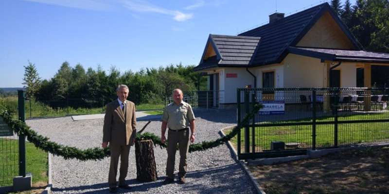 Otwarcie nowej Leśniczówki Leśnictwa Pagorzyna w Cieklinie Otwarcie nowej Leśniczówki Leśnictwa Pagorzyna w Cieklinie