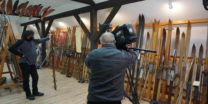 Widzowie TVP Rzeszów, Kraków i Kielce w sylwestra będą oglądać cieklińskie muzeum nart Widzowie TVP Rzeszów, Kraków i Kielce w sylwestra będą oglądać cieklińskie muzeum nart