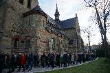 Wielkanoc 2022. Procesja rezurekcyjna w Cieklinie